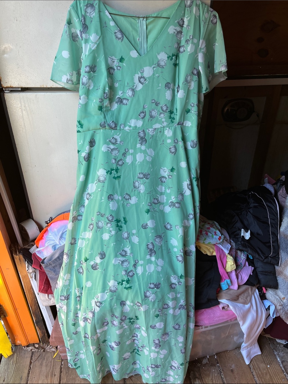 NYC Mint Green Floral Maxi Dress